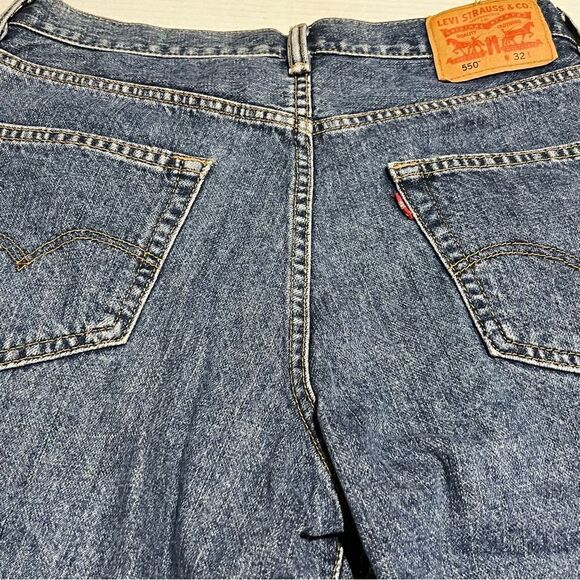 Levi's Shorts Blue Denim W32 Hi Rise mid-length - Picture 5 of 7